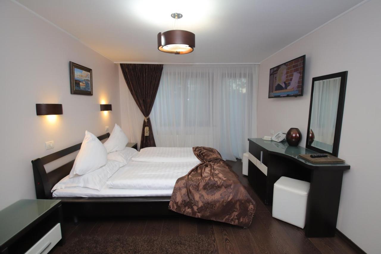 Complex Cochet Hotel Szászbuda Kültér fotó