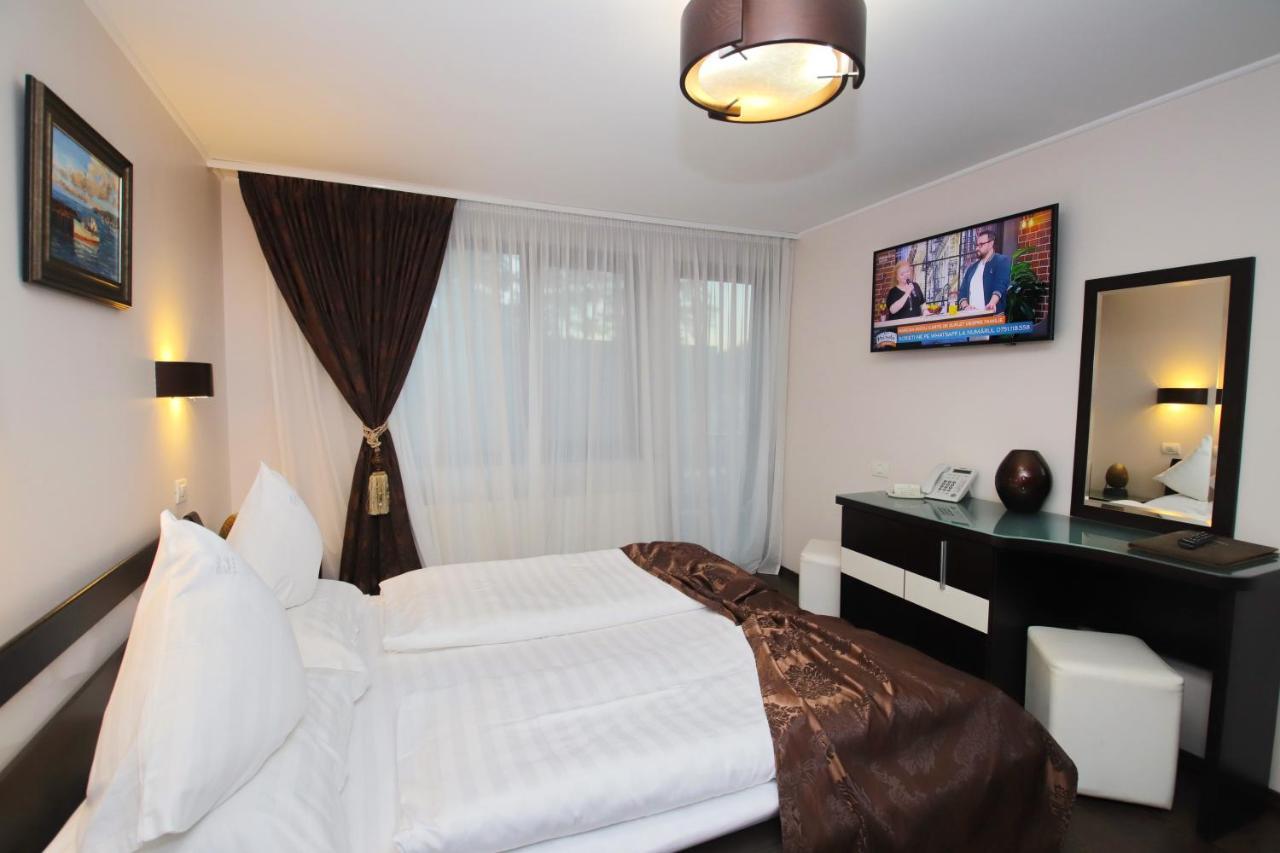 Complex Cochet Hotel Szászbuda Kültér fotó