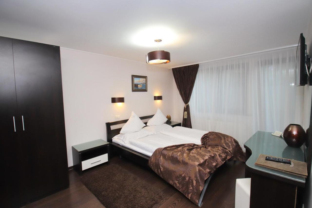 Complex Cochet Hotel Szászbuda Kültér fotó