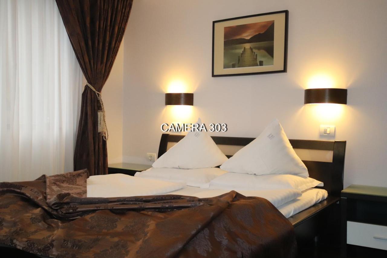 Complex Cochet Hotel Szászbuda Kültér fotó