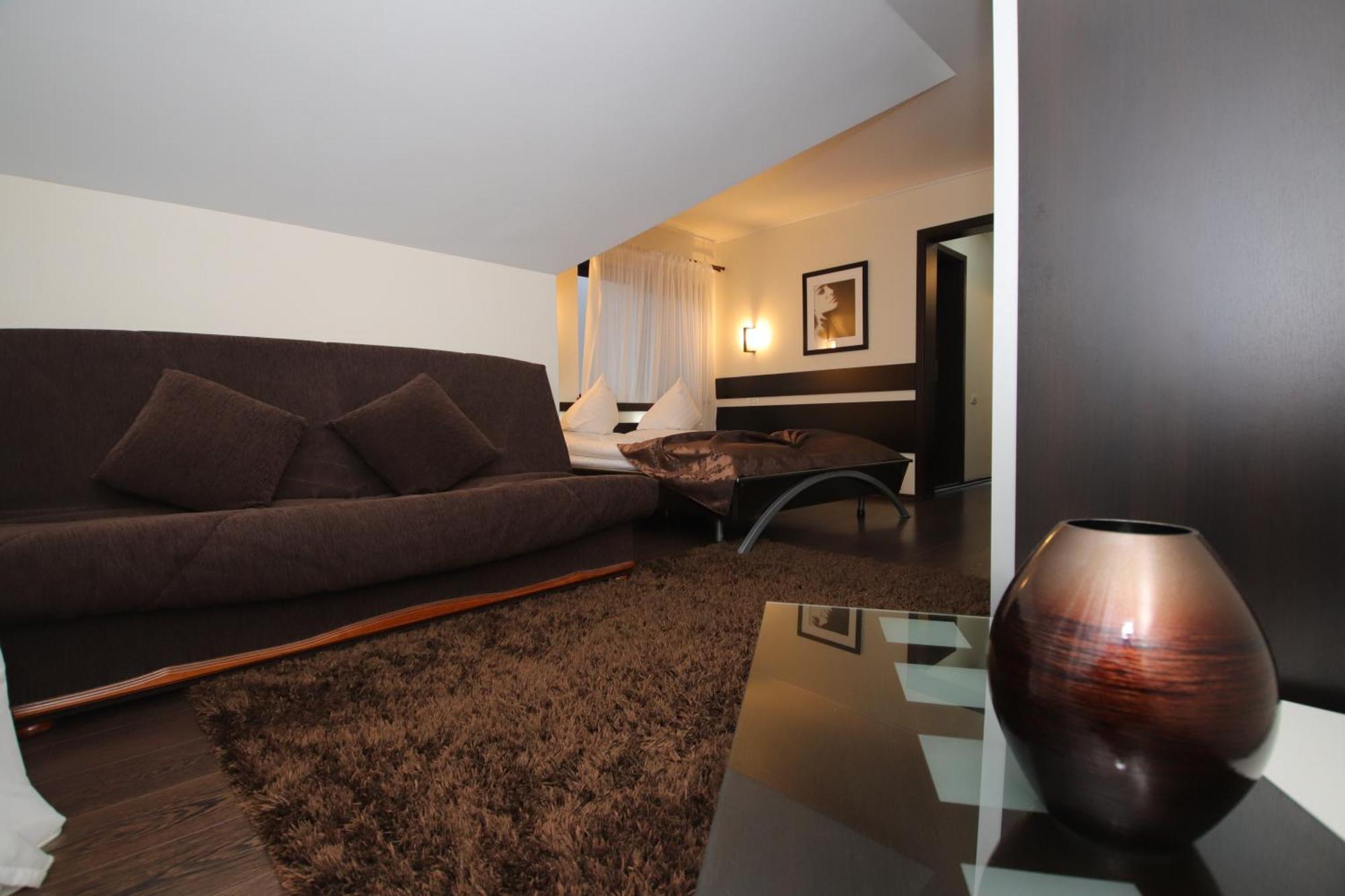Complex Cochet Hotel Szászbuda Kültér fotó