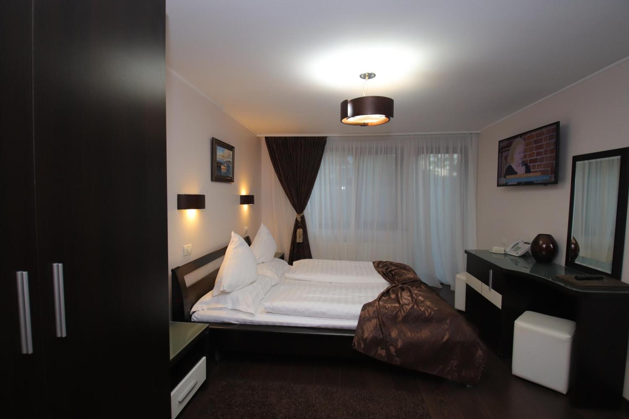 Complex Cochet Hotel Szászbuda Kültér fotó