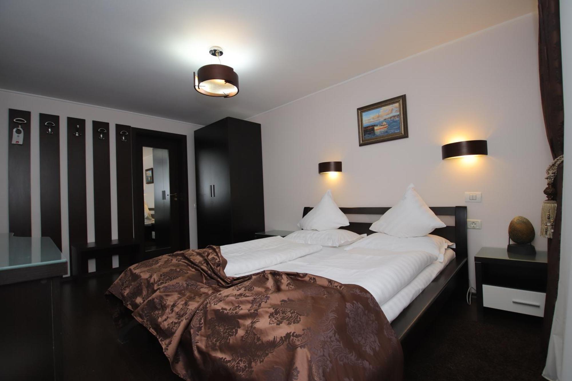 Complex Cochet Hotel Szászbuda Kültér fotó