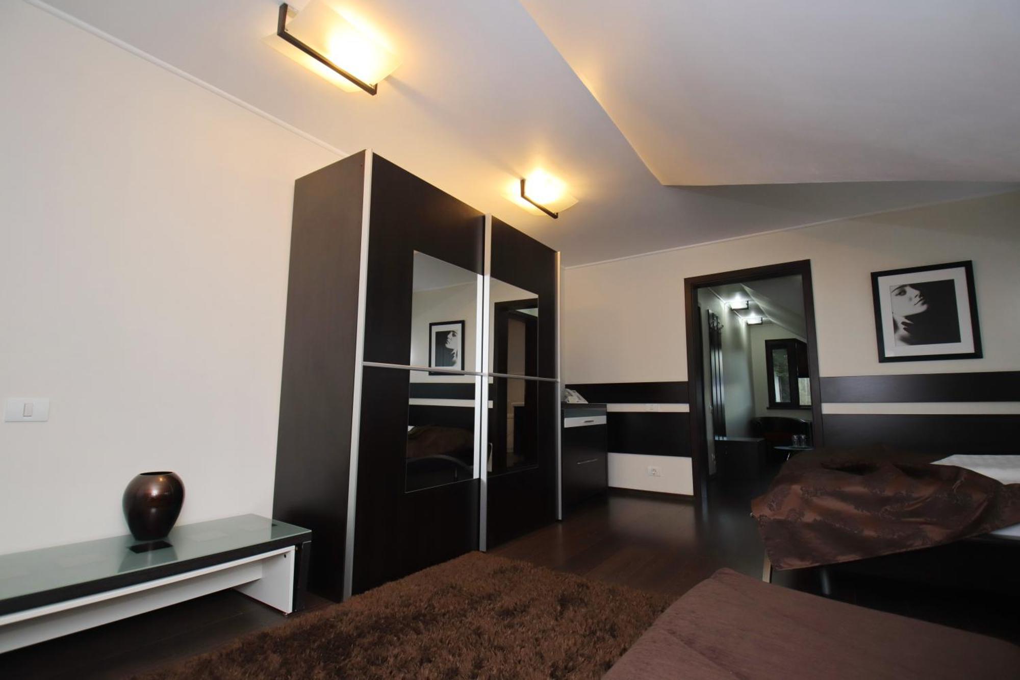 Complex Cochet Hotel Szászbuda Kültér fotó