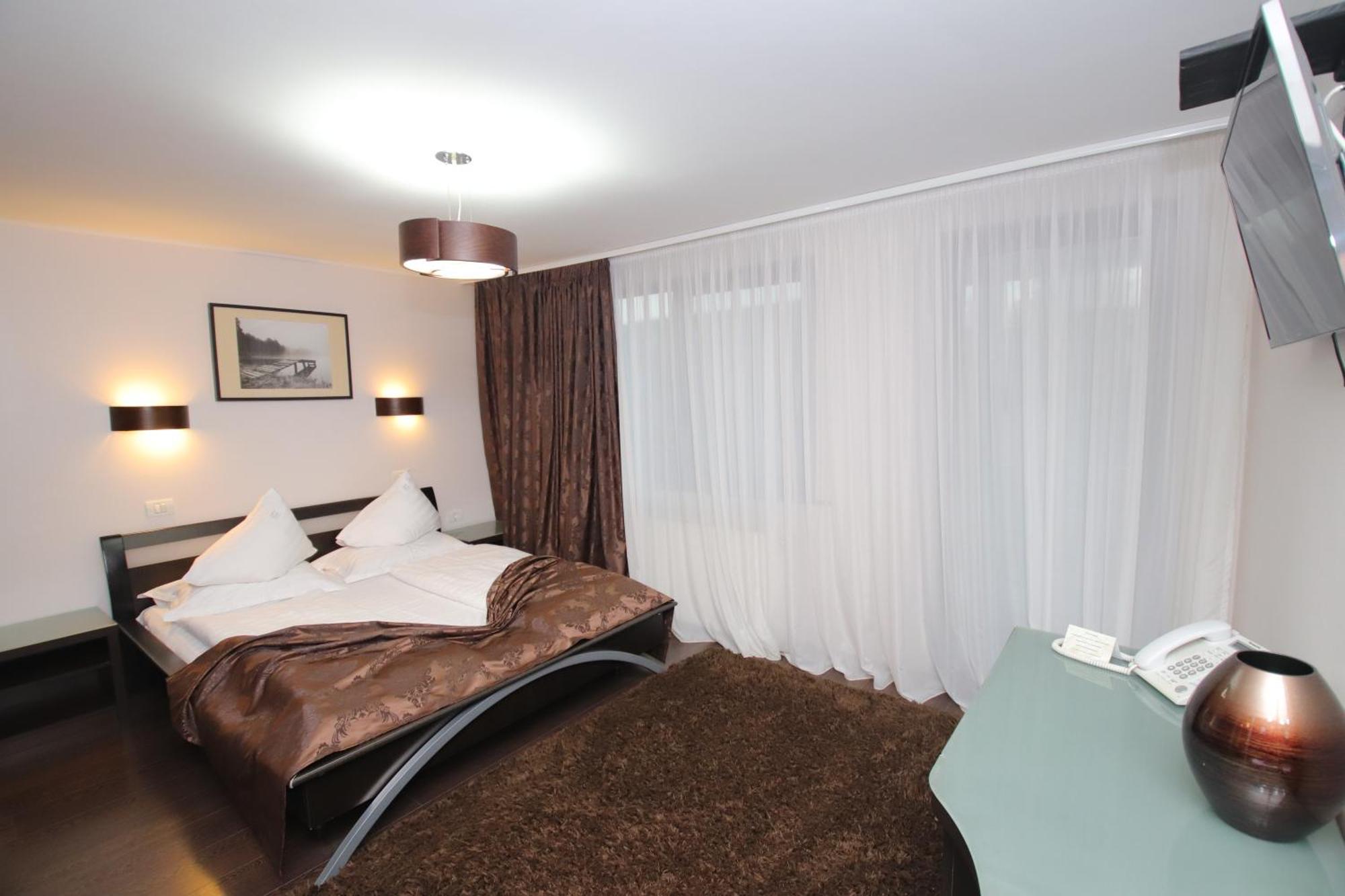 Complex Cochet Hotel Szászbuda Kültér fotó